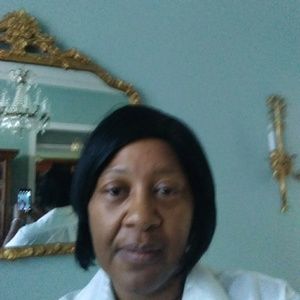 Meet your Posher, Joyce